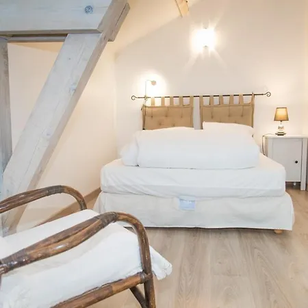 Holiday home Du Au Cayre