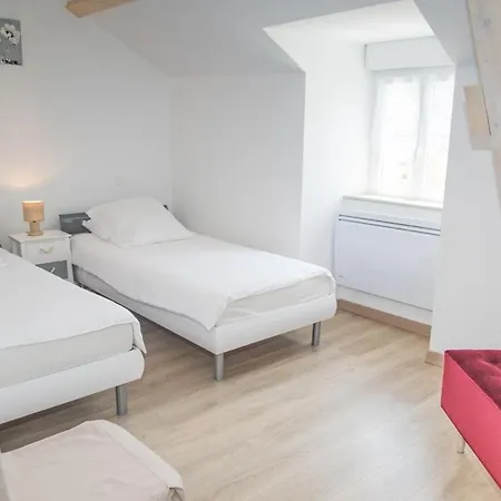 Holiday home Du Au Cayre *