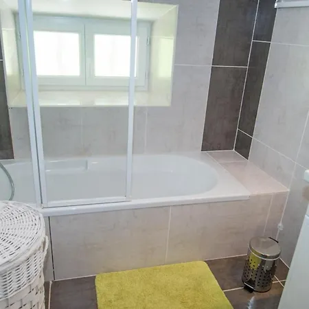Du Au Cayre Holiday home *