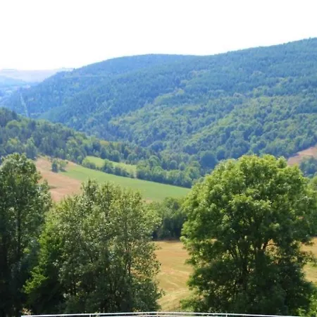 Du Au Cayre *
