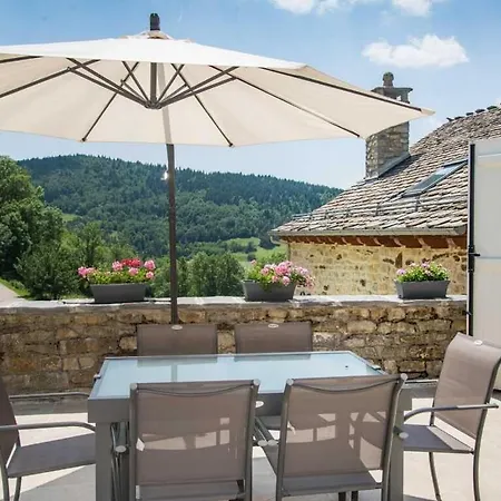 Du Au Cayre Holiday home *